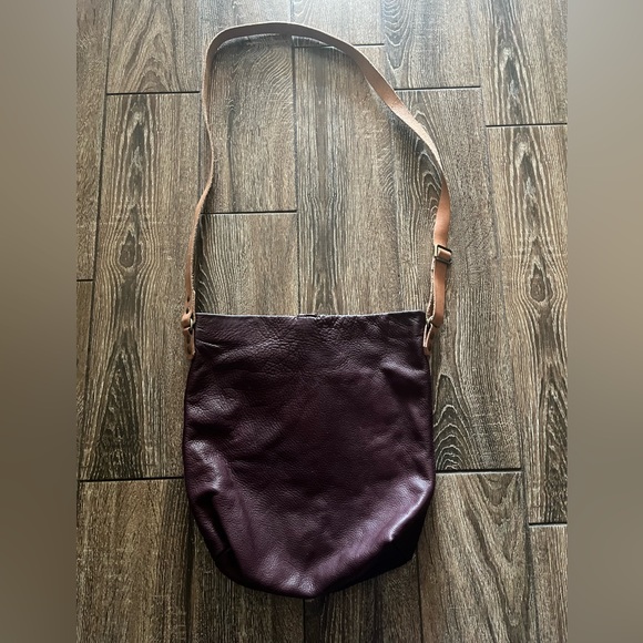 AWL SNAP fold down brown soft leather crossbody bag - Picture 3 of 14